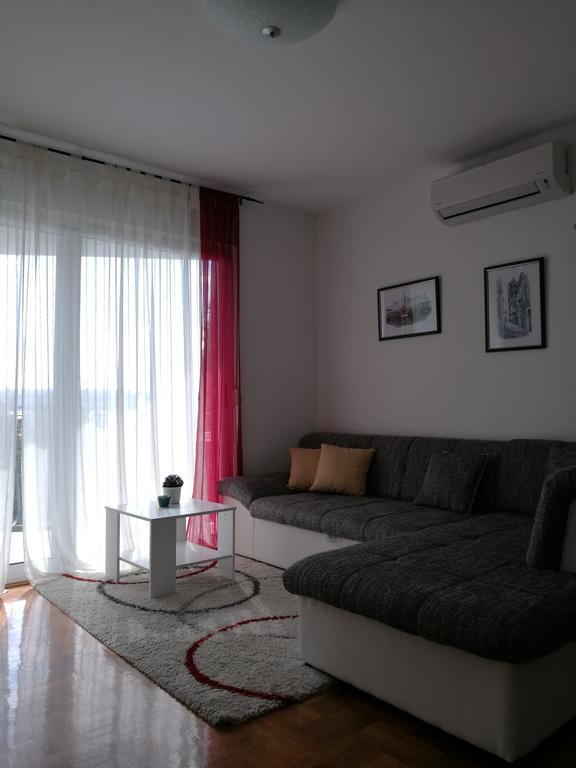 Apartments Laci Crikvenica Ngoại thất bức ảnh