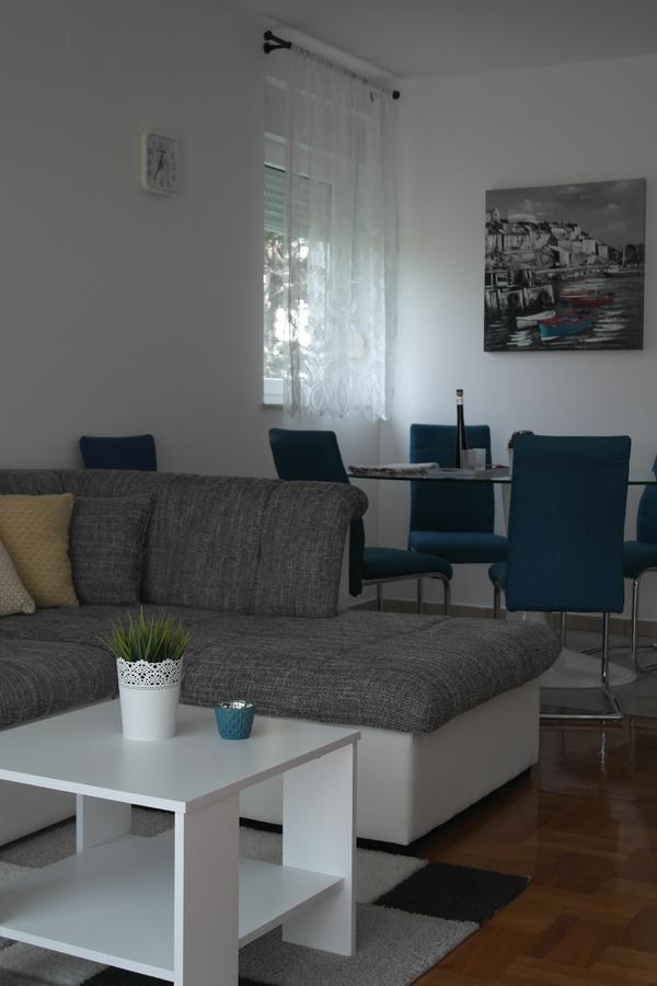 Apartments Laci Crikvenica Ngoại thất bức ảnh