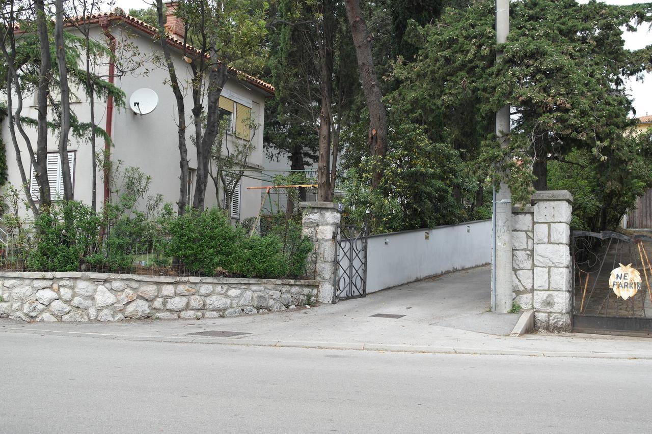 Apartments Laci Crikvenica Ngoại thất bức ảnh